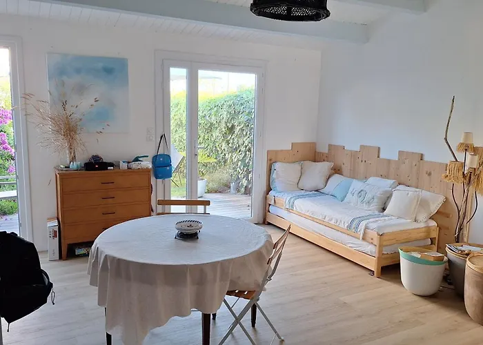 Maison Des Sableaux 別荘 ノワールムーティエ